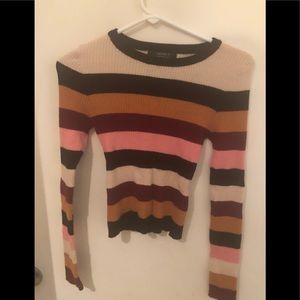 Forever 21 Cropped Sweater Size Medium